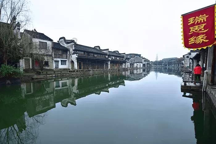逃离违建房屋3